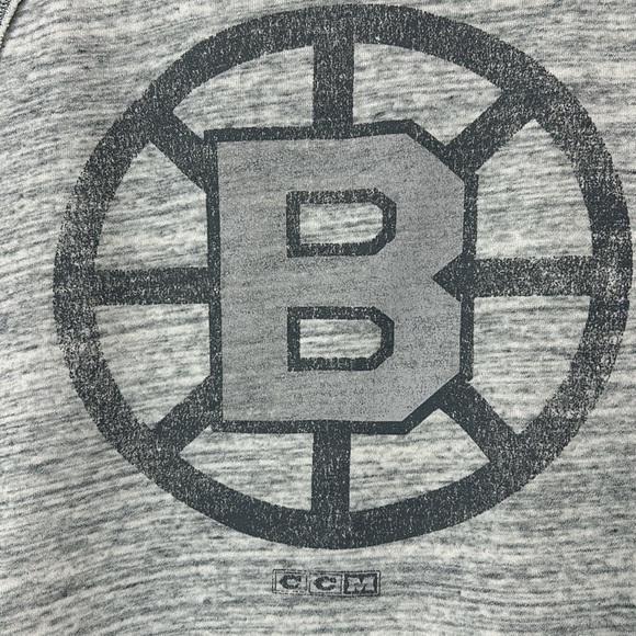 Boston Bruins Crew Sweatshirt Women's Small NHL Hockey Fan CCM Sport Logo Cheer - Picture 4 of 7